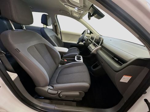 Used 2024 Hyundai Ioniq 5 SEL image 33