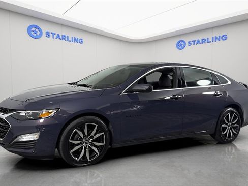 Certified 2025 Chevrolet Malibu RS image 2