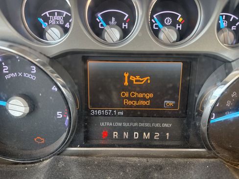 Used 2012 Ford F250 Lariat w/ Lariat Interior Pkg image 15