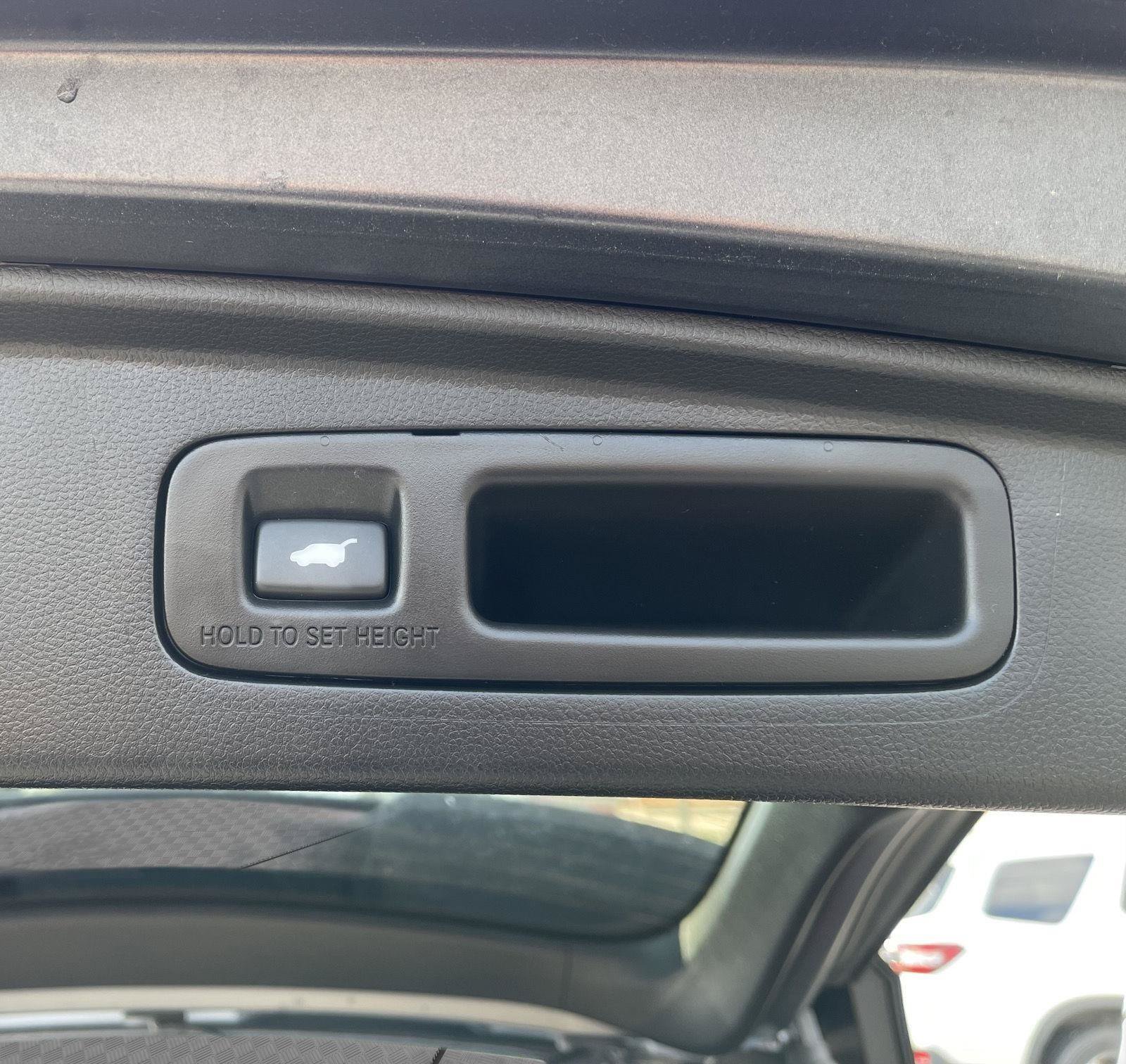 Used 2024 Honda CR-V EX-L image 18