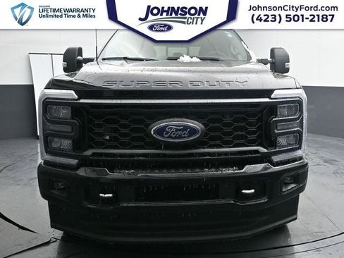 New 2026 Ford F250 XL w/ STX Appearance Package AWD/4WD image 4