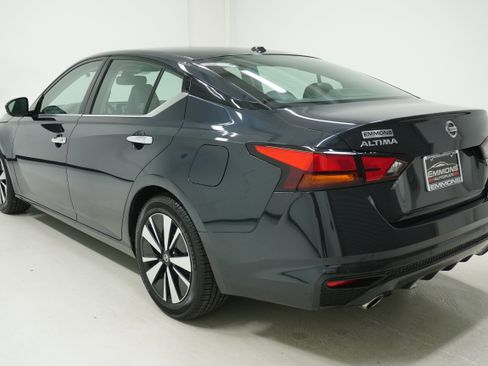 Used 2020 Nissan Altima 2.5 SL image 6