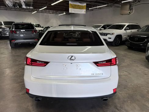 Used 2016 Lexus IS 200t image 6