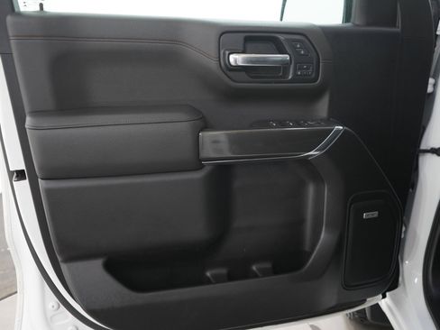 Used 2020 GMC Sierra 1500 AT4 w/ Off-Road Performance Package AWD/4WD image 23