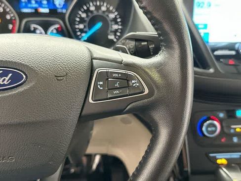 Used 2017 Ford Escape Titanium AWD/4WD image 9