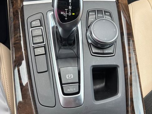 Used 2018 BMW X5 sDrive35i RWD image 17