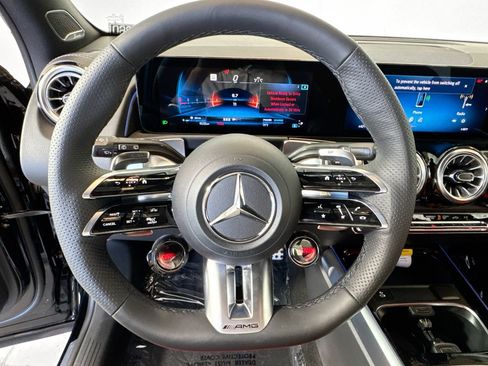 New 2026 Mercedes-Benz GLB 35 AMG 4MATIC image 11