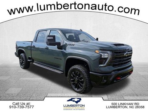 New 2026 Chevrolet Silverado 2500 LT w/ Trail Boss Package AWD/4WD image 1