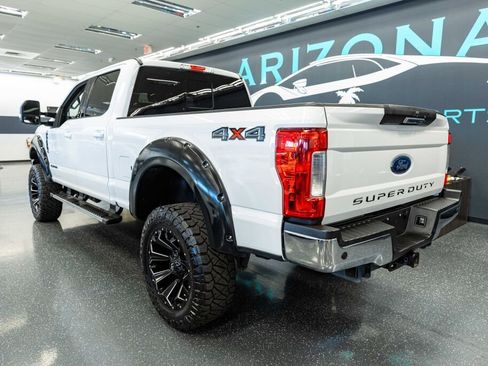 Used 2019 Ford F250 Lariat w/ Lariat Value Package AWD/4WD image 10