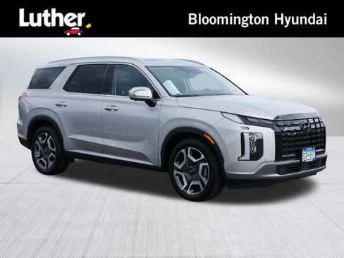 Used 2025 Hyundai Palisade SEL image 1