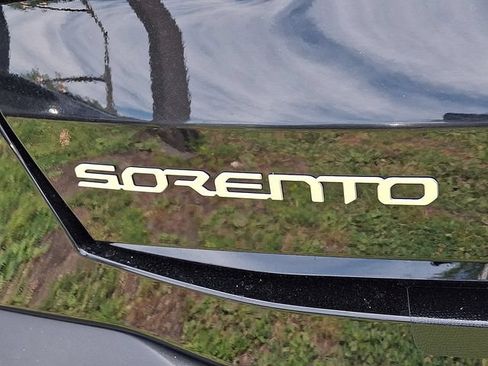 Certified 2024 Kia Sorento SX Prestige w/ Sage Leather Package AWD/4WD image 31