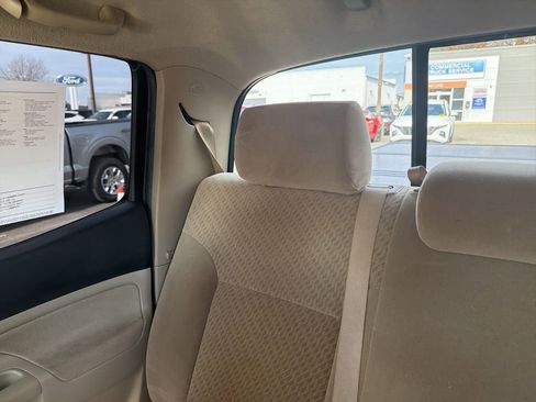 Used 2009 Toyota Tacoma PreRunner image 13