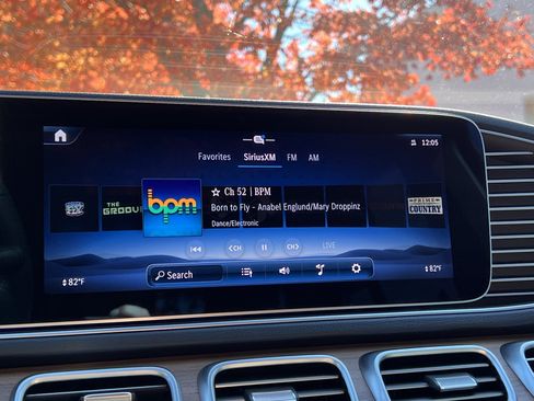 Certified 2025 Mercedes-Benz GLE 450 4MATIC image 23