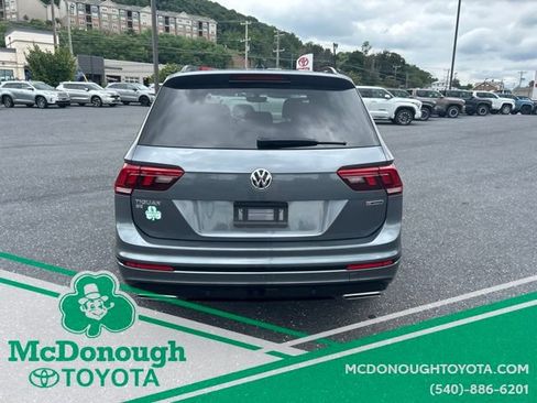 Used 2021 Volkswagen Tiguan SE R-Line AWD/4WD image 6