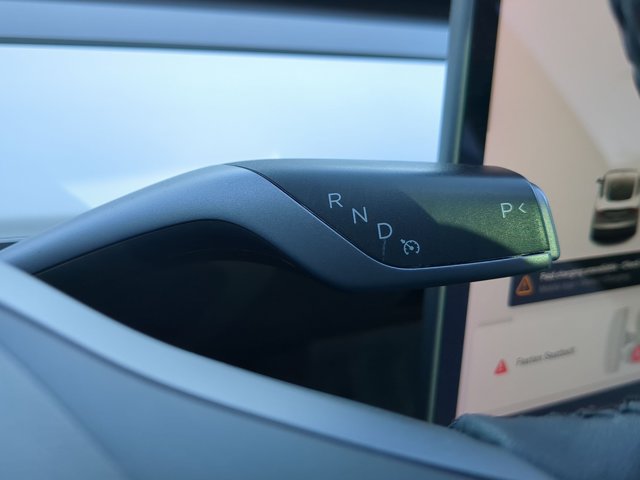 Used 2021 Tesla Model 3 Standard Range Plus RWD image 12