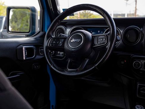 Used 2021 Jeep Wrangler Unlimited Sport AWD/4WD image 24