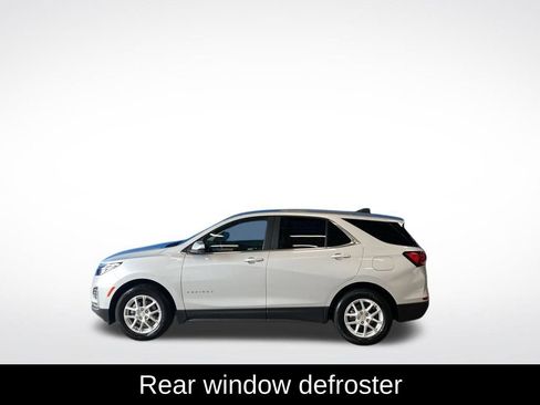 Used 2022 Chevrolet Equinox LT FWD image 17