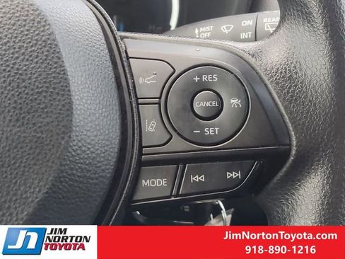 Used 2024 Toyota RAV4 LE image 30