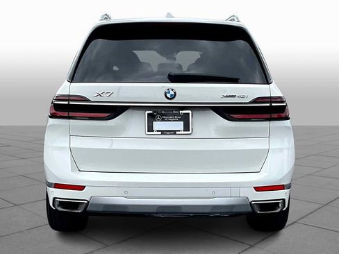 Certified 2024 BMW X7 xDrive40i AWD/4WD image 4