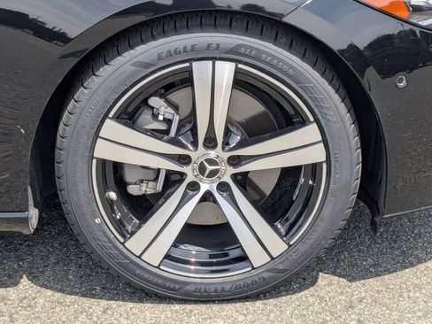 Used 2025 Mercedes-Benz C 300 4MATIC Sedan image 18