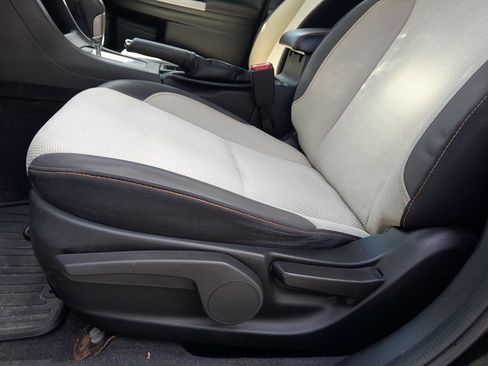 Used 2016 Subaru Crosstrek 2.0i Premium AWD/4WD image 13