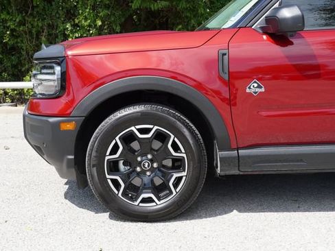 Certified 2025 Ford Bronco Sport Outer Banks w/ Outer Banks Tech Package+ AWD/4WD image 5
