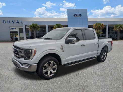 Used 2022 Ford F150 Lariat w/ Equipment Group 502A High AWD/4WD image 8