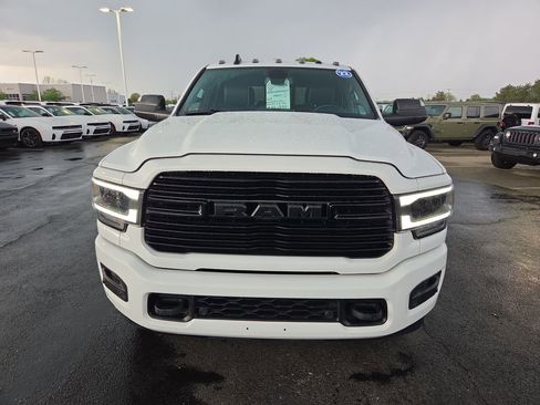 Used 2022 RAM 2500 Laramie AWD/4WD image 2