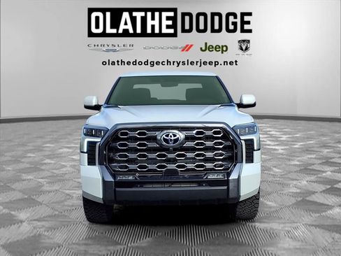 Used 2024 Toyota Tundra Platinum image 32