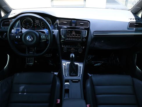 Used 2016 Volkswagen Golf R 4-Door image 24