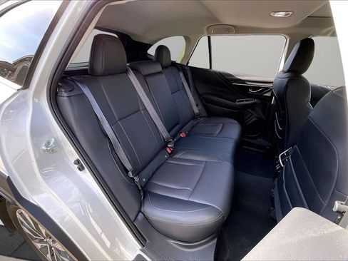Used 2024 Subaru Outback Limited AWD/4WD image 25