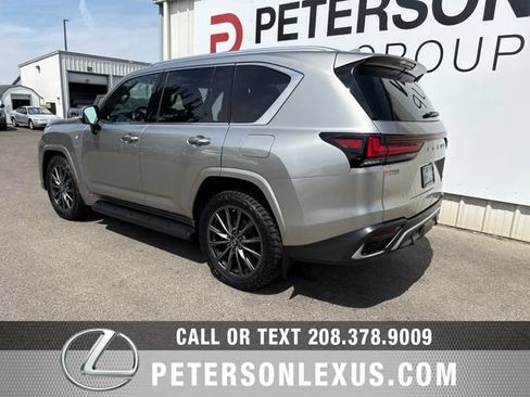 Used 2022 Lexus LX 600 F Sport AWD/4WD image 6