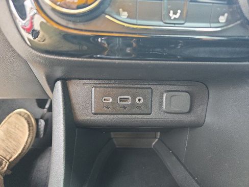 Used 2023 Buick Encore GX Select w/ Safety Package II AWD/4WD image 27