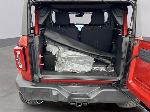 Used 2022 Ford Bronco Outer Banks image 13