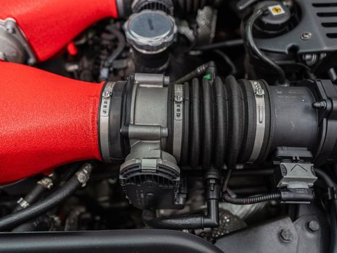 Used 2011 Ferrari 458 Italia Coupe RWD image 68