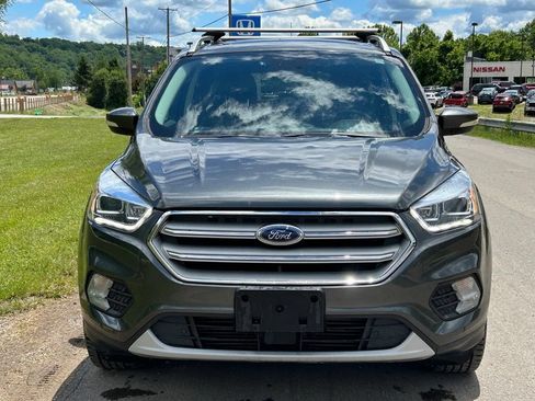 Used 2019 Ford Escape Titanium FWD image 2