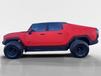 Used 2025 GMC Hummer EV 3X w/ Extreme Off-Road Package video 2