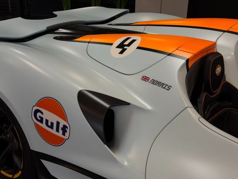 Used 2021 McLaren Elva RWD image 17