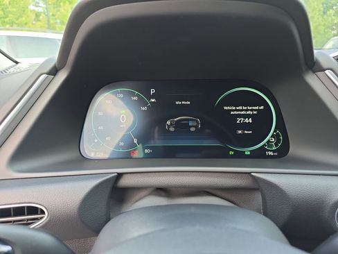New 2023 Hyundai Sonata Limited w/ Cargo Package FWD image 18