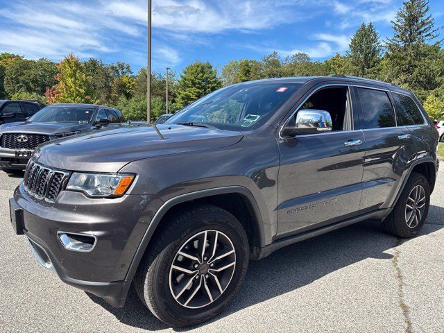 Used 2020 Jeep Grand Cherokee Limited AWD/4WD image 2