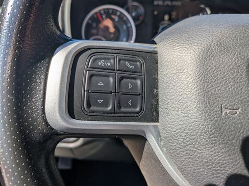 Used 2022 RAM 2500 Big Horn AWD/4WD image 16