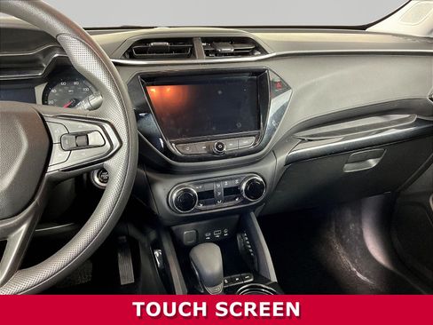 Used 2023 Chevrolet TrailBlazer LT w/ Convenience Package AWD/4WD image 9
