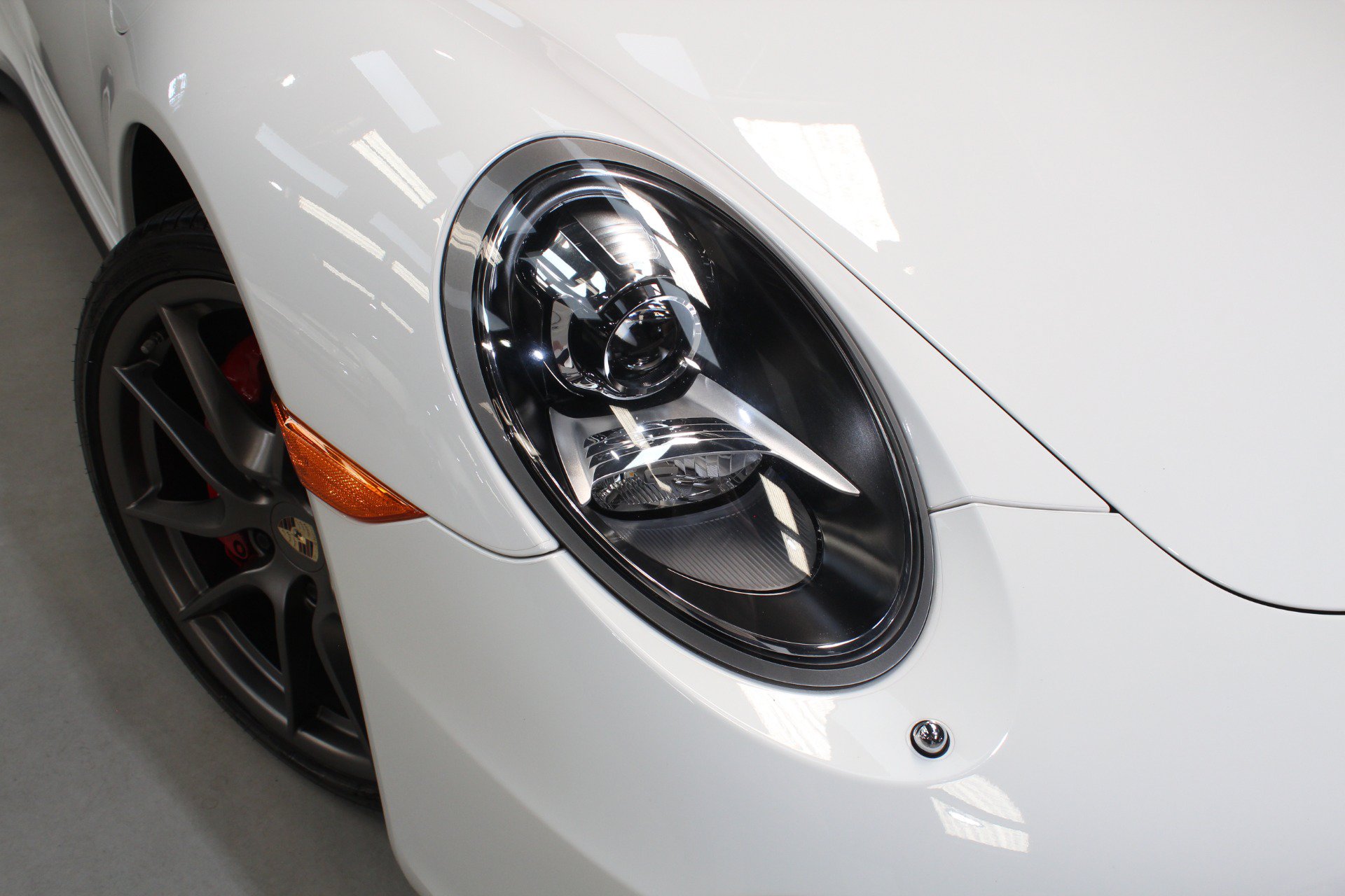 Used 2013 Porsche 911 Carrera 4S AWD/4WD image 10