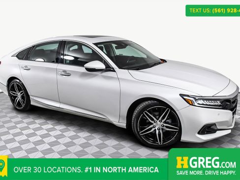 Used 2022 Honda Accord Touring image 1