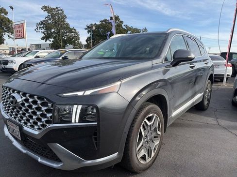 Used 2023 Hyundai Santa Fe Limited image 7