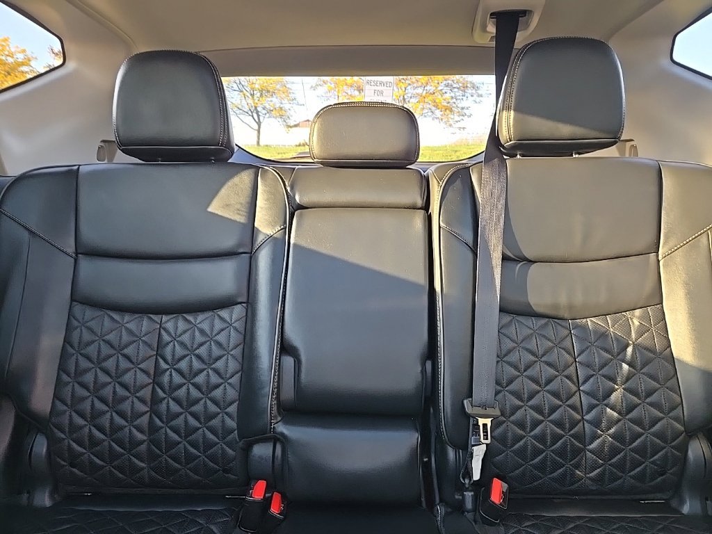 Used 2019 Nissan Murano Platinum w/ Cargo Package AWD/4WD image 32