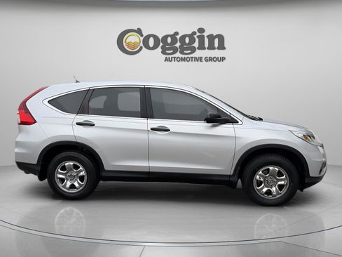 Used 2015 Honda CR-V LX image 6