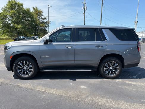 Used 2021 Chevrolet Tahoe LT w/ Luxury Package RWD image 6
