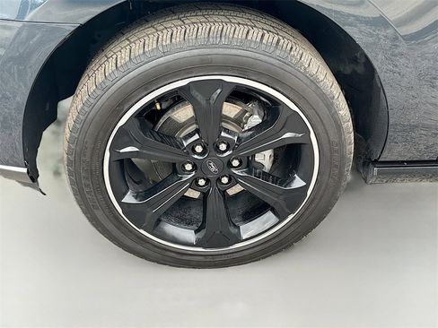 Used 2024 Ford Expedition Max Limited image 34