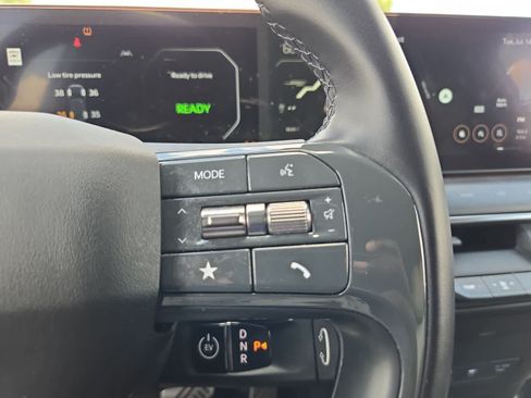 Certified 2024 Kia EV9 GT-Line AWD/4WD image 24